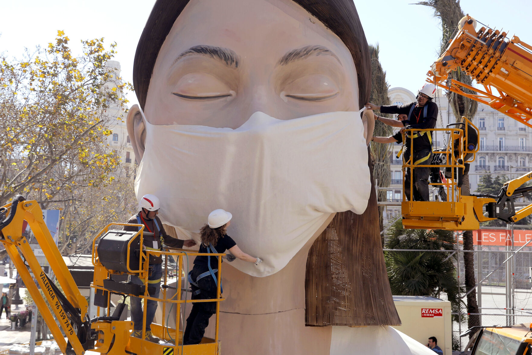 APTOPIX Spain Fallas Virus Outbreak